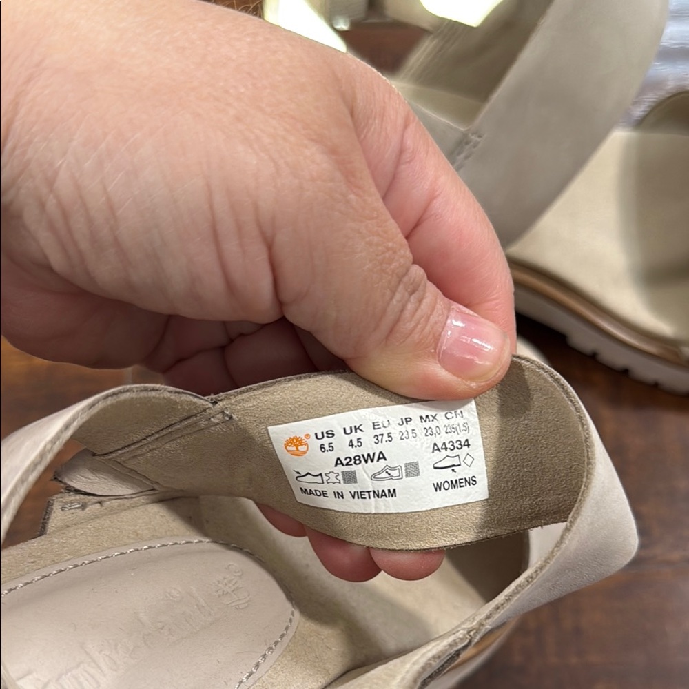 Timberland Cream Platform Sandals - Picture 8 of 8
